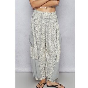 POL Floral Gray and Cream Joggers new $42.00 FIRM